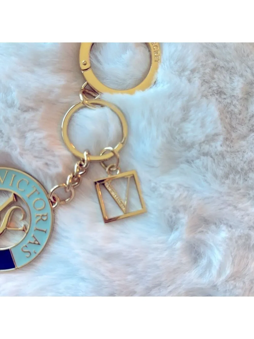 VICTORIA'S SECRET Keychain Charm